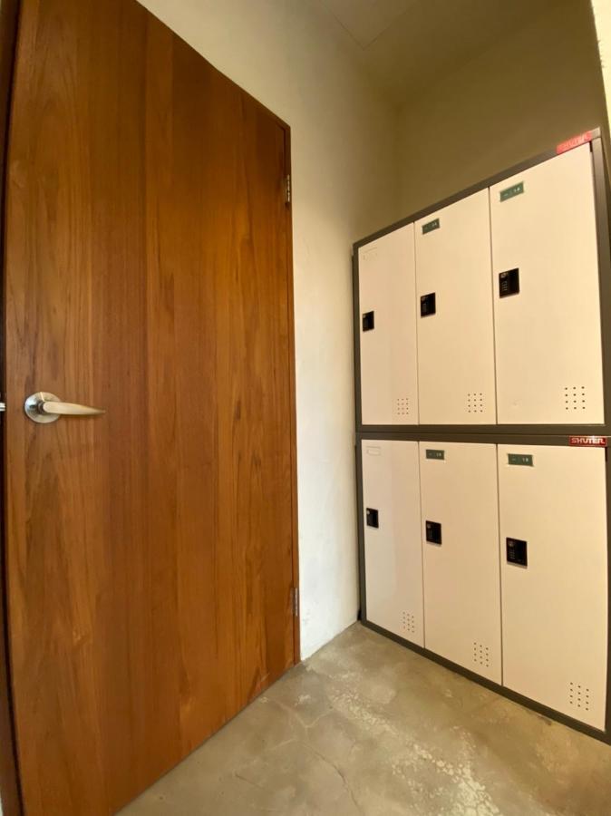 FengJia Living Lab Hostel Taichung Bagian luar foto